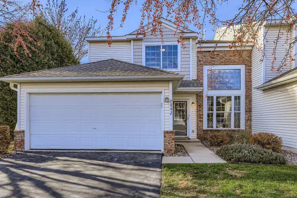 7642 Arboretum Village Place, Chanhassen, MN 55317