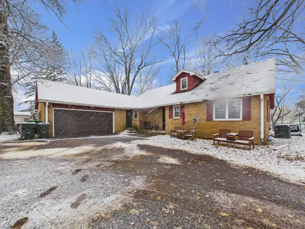 543 5th Avenue Ne, Melrose, MN 56352