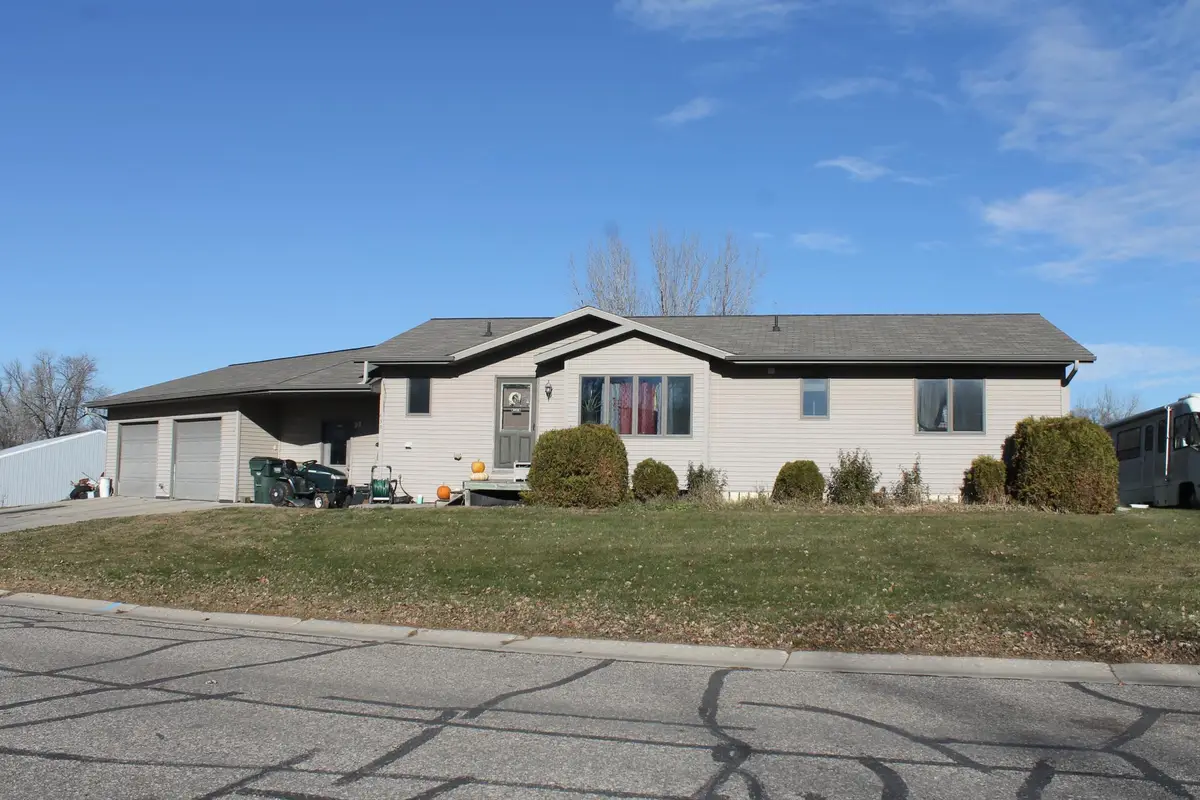 433 Main Street Nw, Evansville, MN 56326 - Image #1