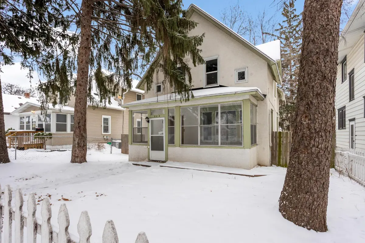 2518 Thomas Avenue N, Minneapolis, MN 55411 - Image #1