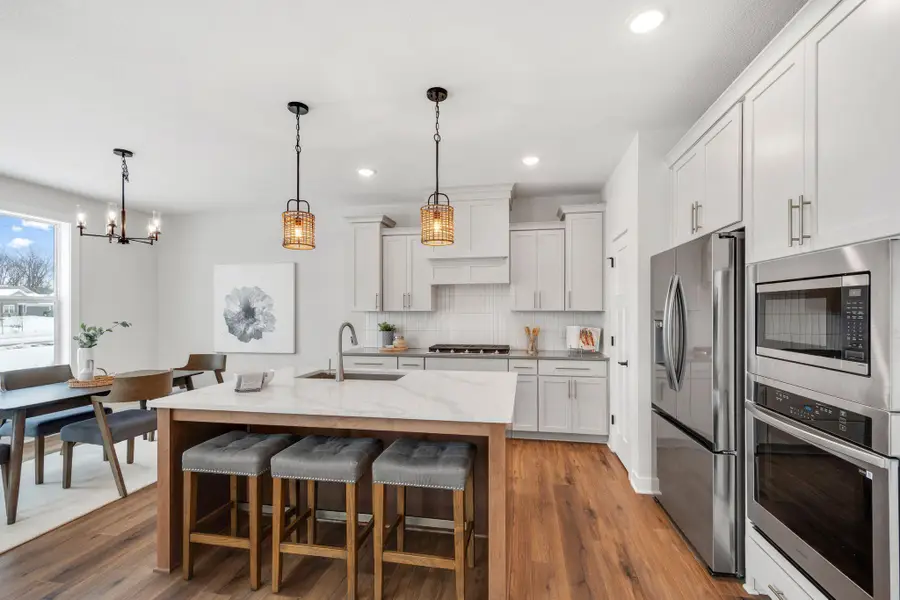 10261 Shadyview Lane N, Maple Grove, MN 55311 - Image #2