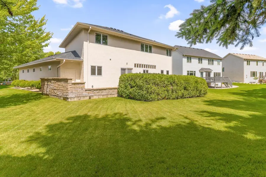 10535 Forestview Circle N, Champlin, MN 55316 - Image #2