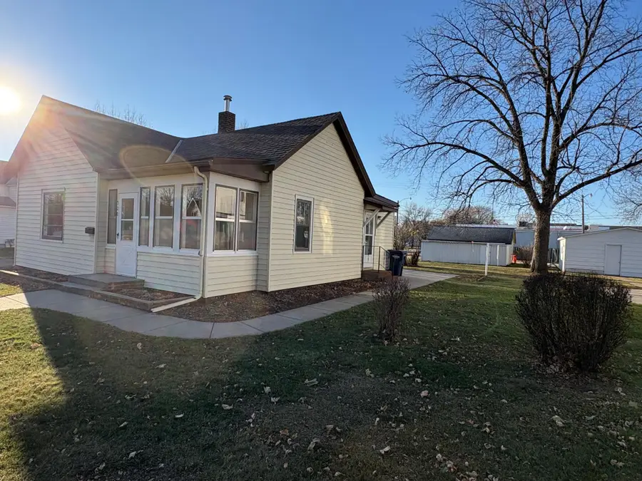 320 13th Street S, Benson, MN 56215 - Image #2