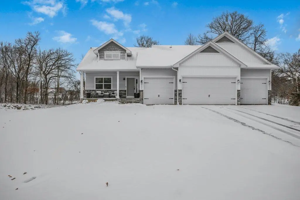 4537 205th Lane Nw, Anoka, MN 55303 - Image #1