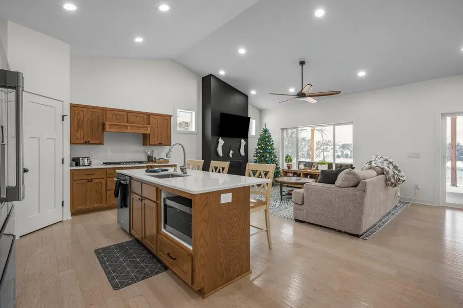 4537 205th Lane Nw, Anoka, MN 55303 - Image #3