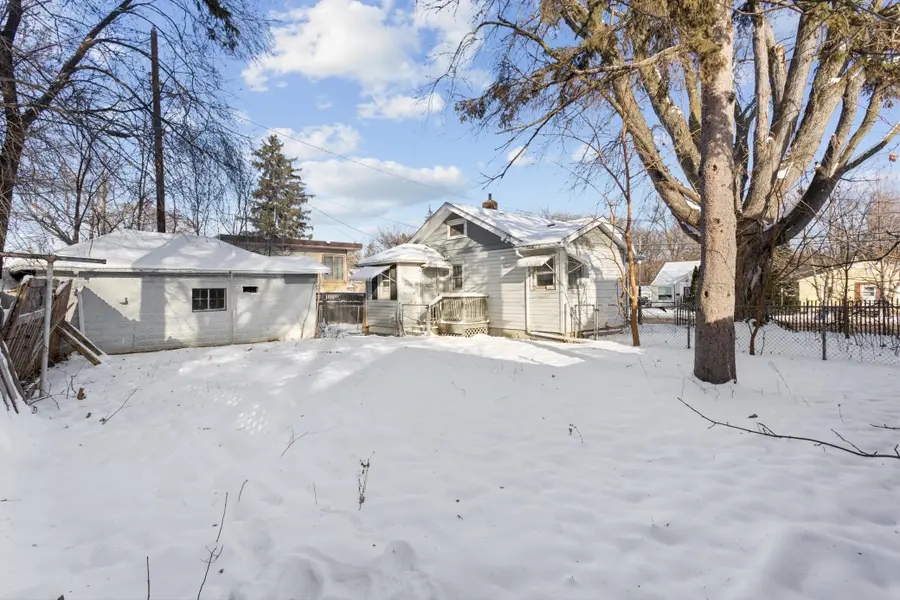 553 White Bear Avenue N, Saint Paul, MN 55106 - Image #2