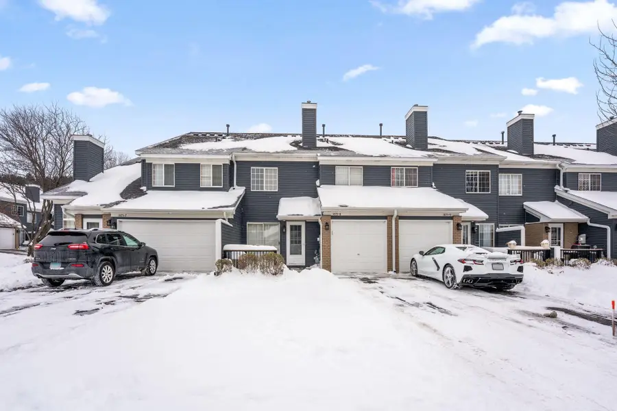 1875 Donegal Drive #8, Woodbury, MN 55125 - Image #2