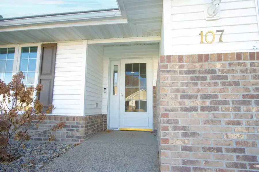 107 Shiloh Court, Mankato, MN 56001 - #2