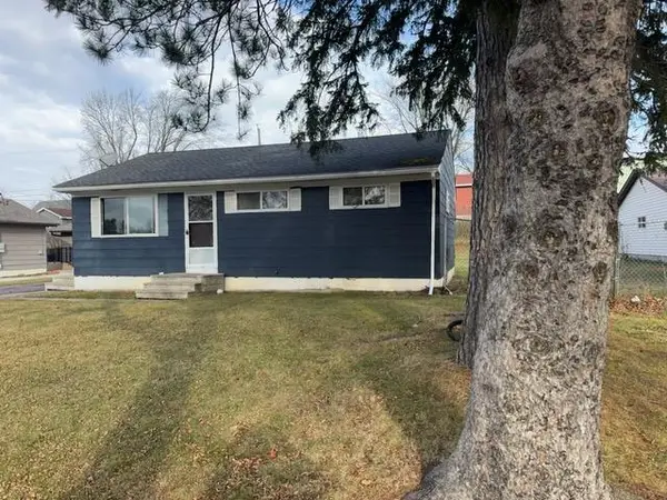 421 Coventry Road, Hoyt Lakes, MN 55750