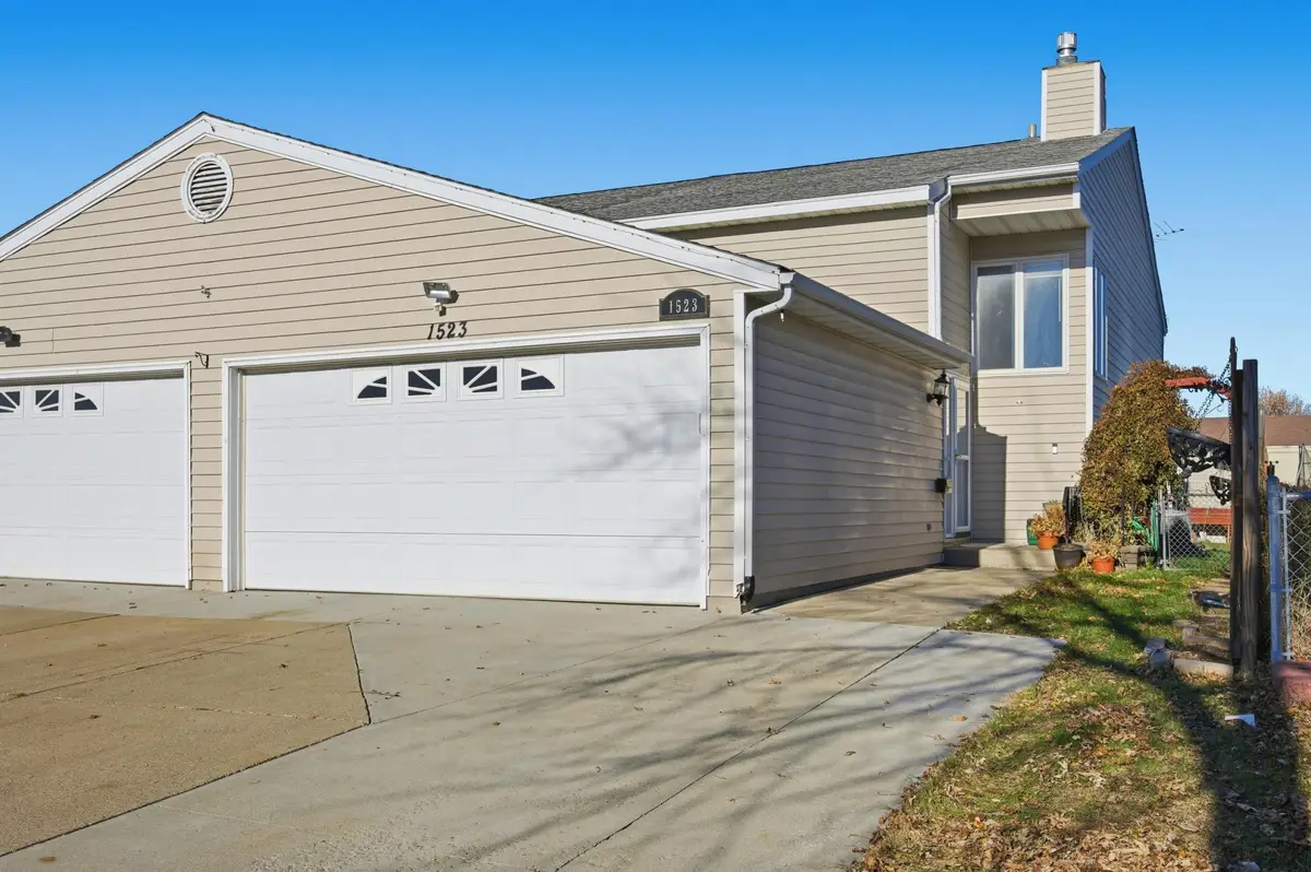 1523 28 Avenue S, Fargo, ND 58103 - Image #1