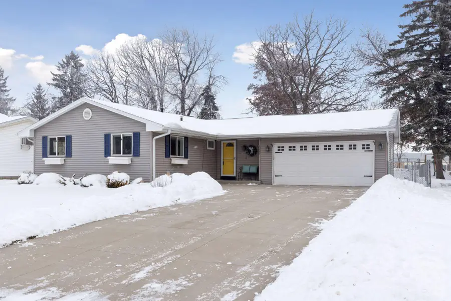 1297 Pinewood Drive, Woodbury, MN 55125 - Image #2