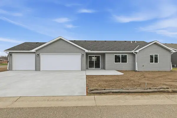 1701 Knottingham Drive, Sartell, MN 56377