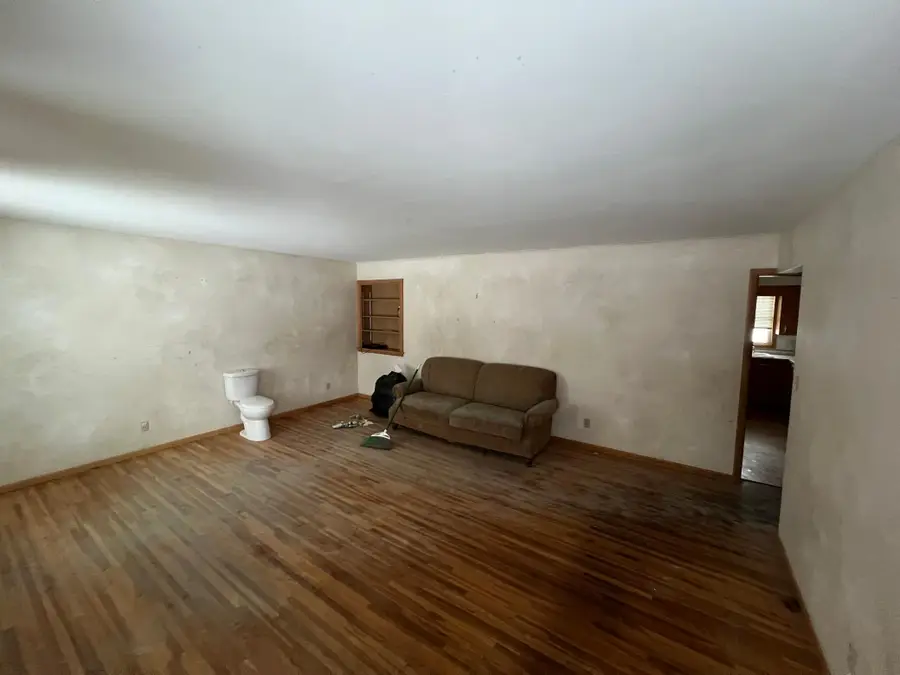 215 Madison Avenue Sw, Wadena, MN 56482 - Image #2