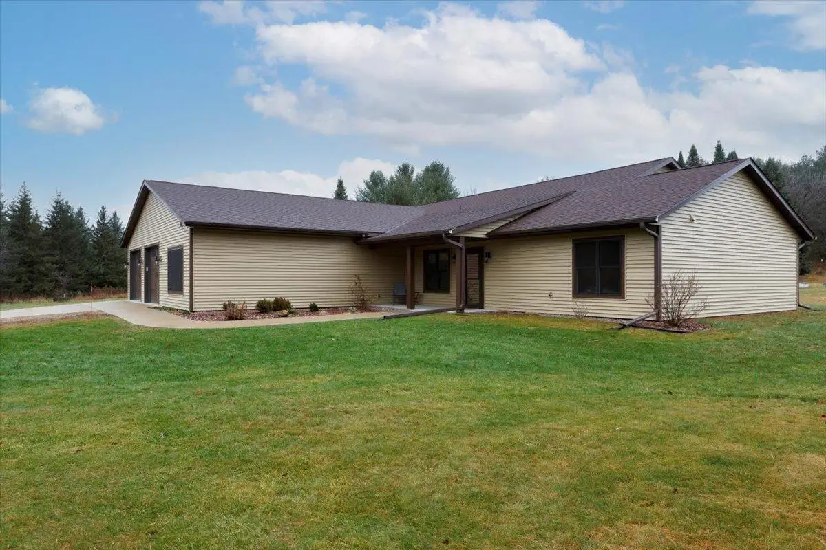 N6785 865th Street, Elk Mound, WI 54739 - Image #1