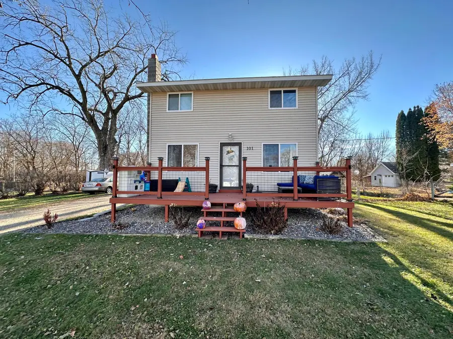 101 Axel Avenue E, Grove City, MN 56243 - Image #2