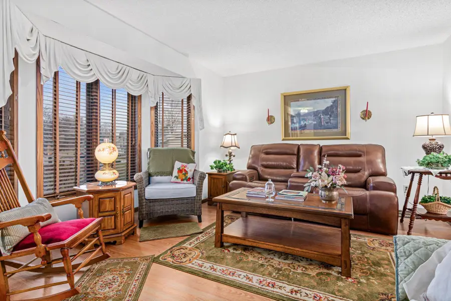 4936 Poppy Lane, Edina, MN 55435 - Image #3