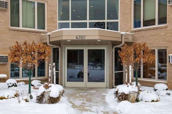 4350 Brookside Court #108, Edina, MN 55436
