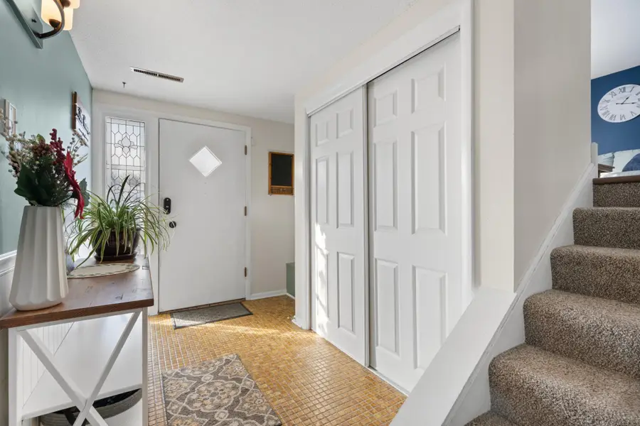 1536 8 1/2 Avenue Se, Rochester, MN 55904 - Image #2