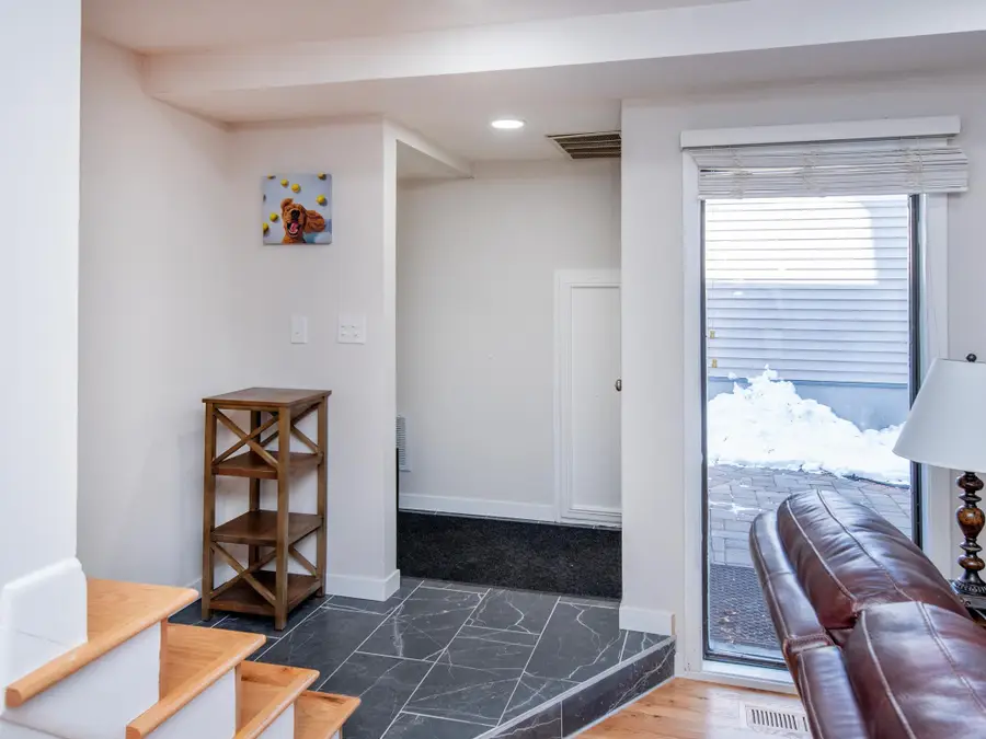 1216 Trailwood S, Hopkins, MN 55343 - #3