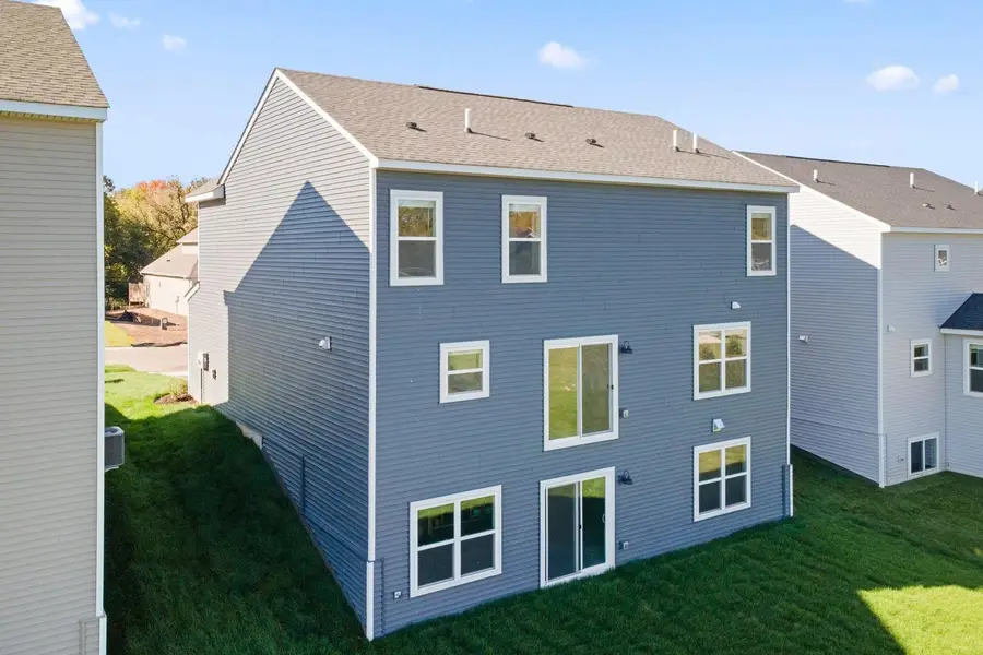 10443 Glenbrook Avenue S, Cottage Grove, MN 55016 - Image #2