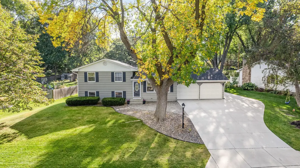 1749 Lamplight Drive, Woodbury, MN 55125 - Image #1