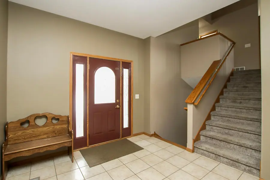 720 Tyler Street Sw, Hutchinson, MN 55350 - #3