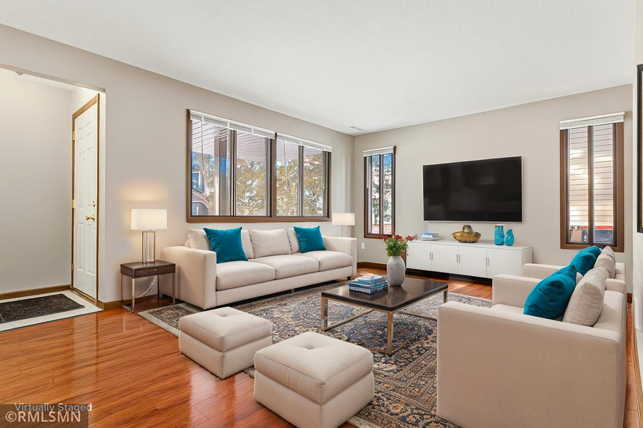 2451 Wimbledon Bay, Woodbury, MN 55125 - Image #3