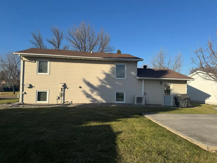 1505 Westmore Avenue, Wahpeton, ND 58075 - Image #3