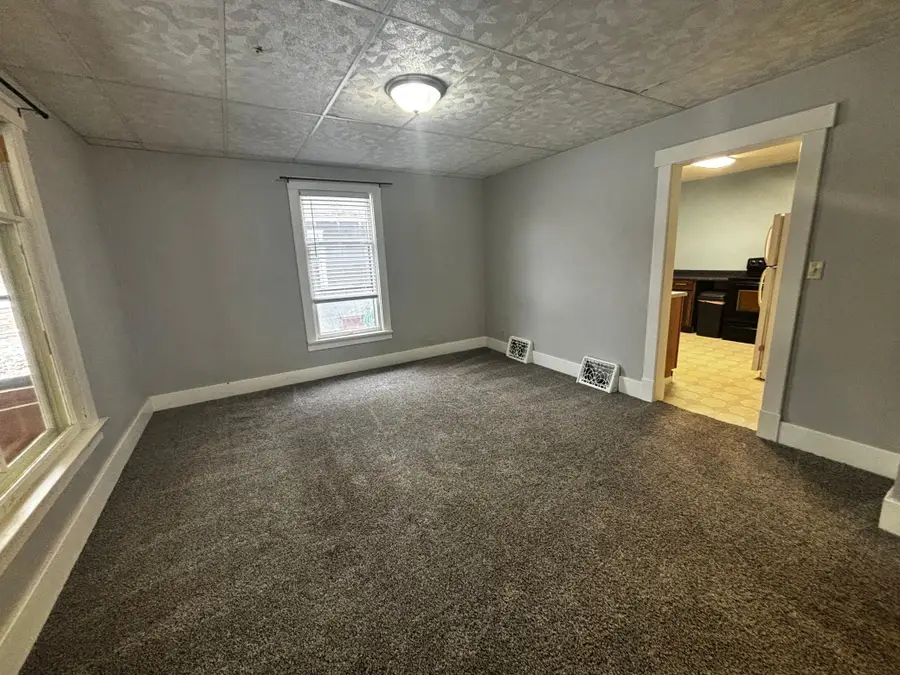 219 3rd Avenue Sw, Pipestone, MN 56164 - Image #3