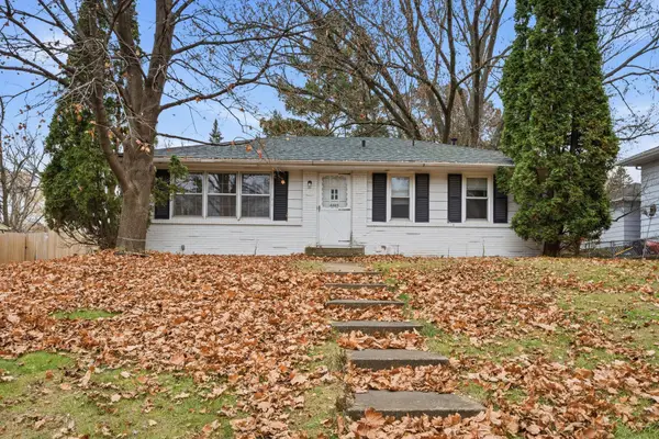 4409 W 89th Street, Bloomington, MN 55437