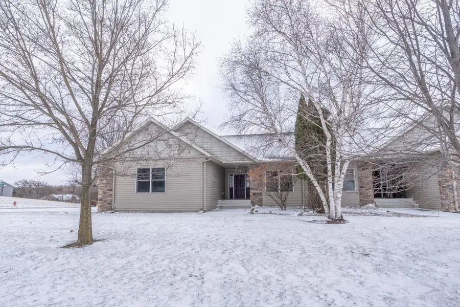 126 Acorn Avenue Nw, New London, MN 56273 - Image #3