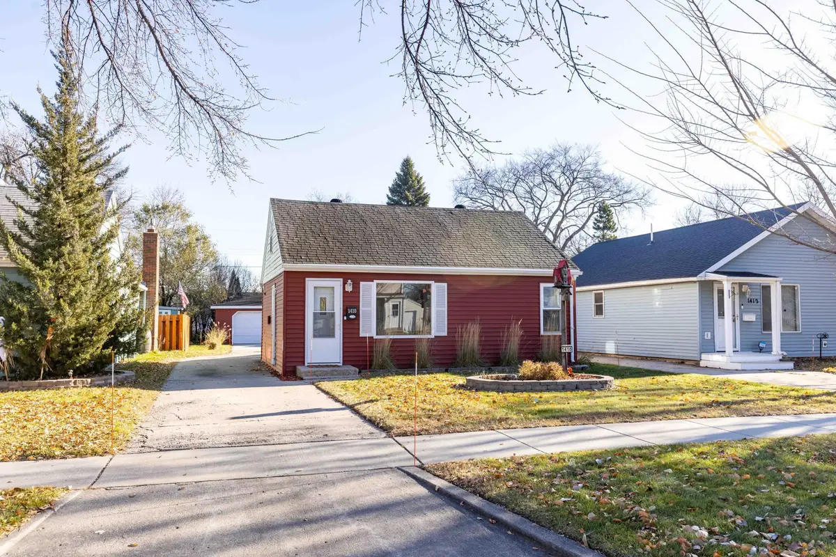 1410 14 1/2 Street S, Fargo, ND 58103 - Image #1