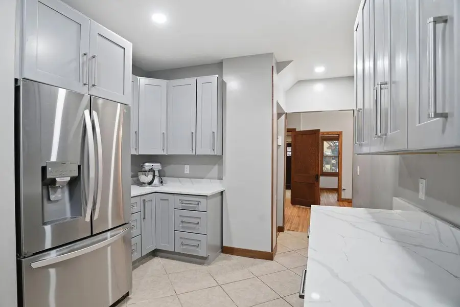 1201 6th Street E, Saint Paul, MN 55106 - Image #3