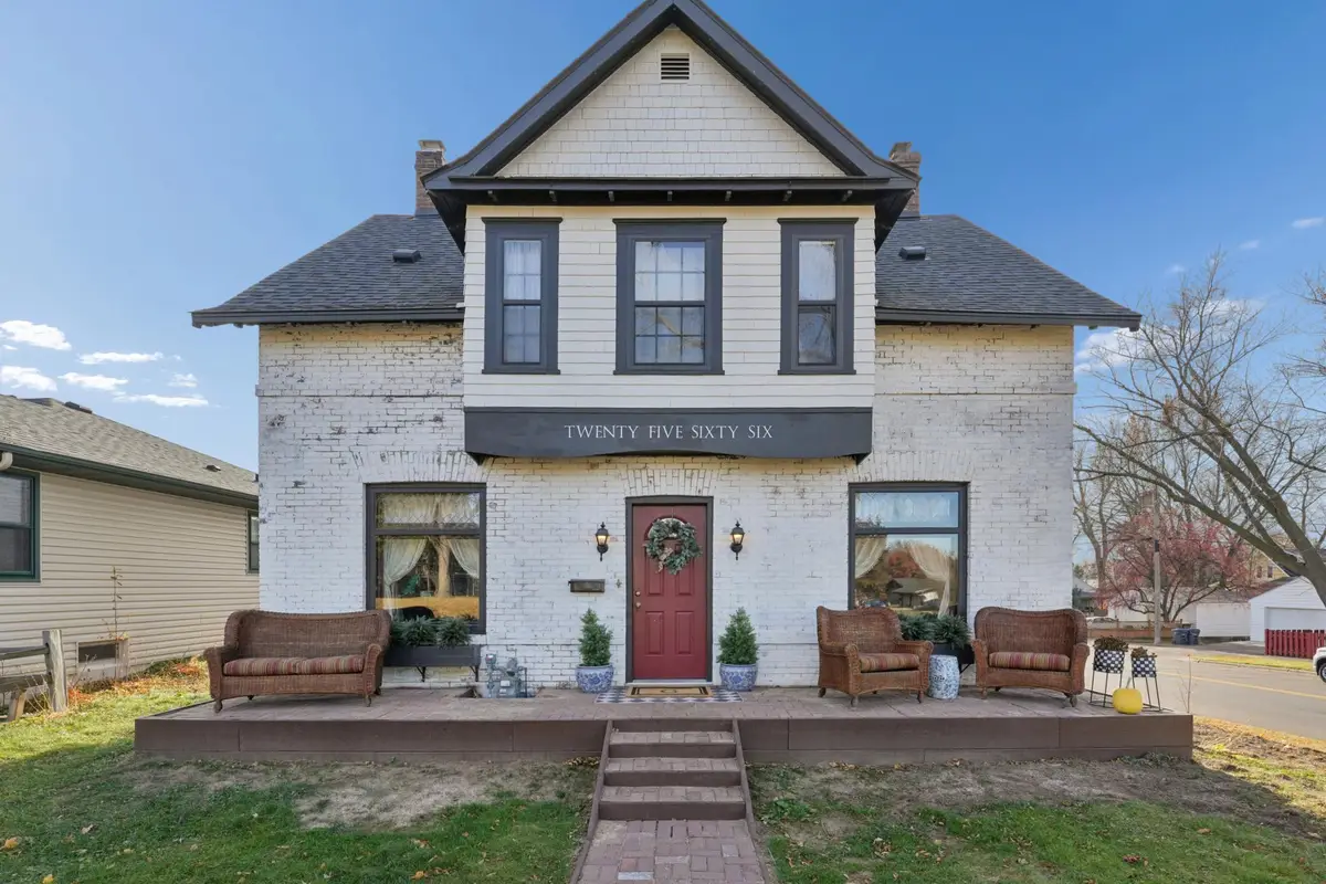 2566 18th Avenue E, North Saint Paul, MN 55109 - Image #1