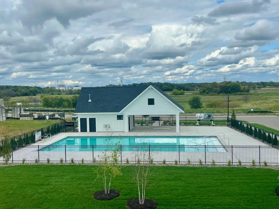 18190 104th Avenue N, Maple Grove, MN 55311 - Image #2