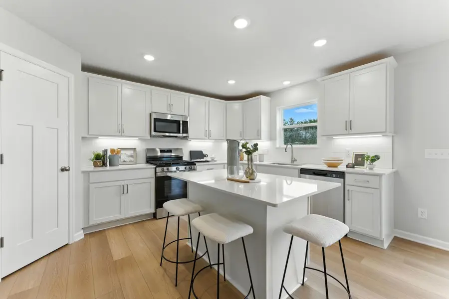 425 James Parkway, Elko New Market, MN 55054 - Image #2