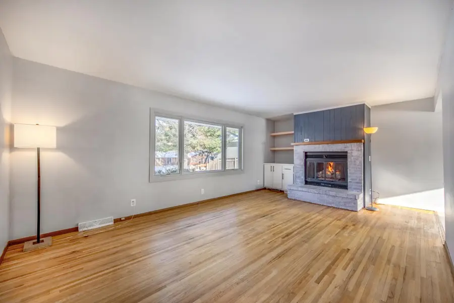 2912 W 88th Street, Bloomington, MN 55431 - Image #3