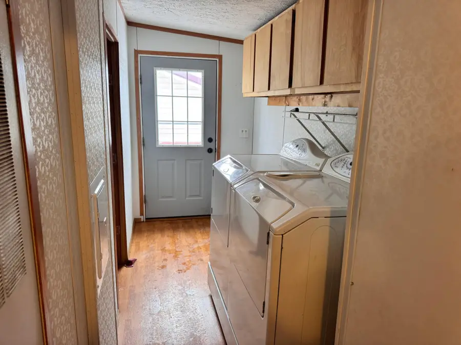 516 Main Street W, Hinckley, MN 55037 - #2