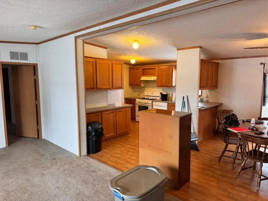 516 Main Street W, Hinckley, MN 55037 - #3