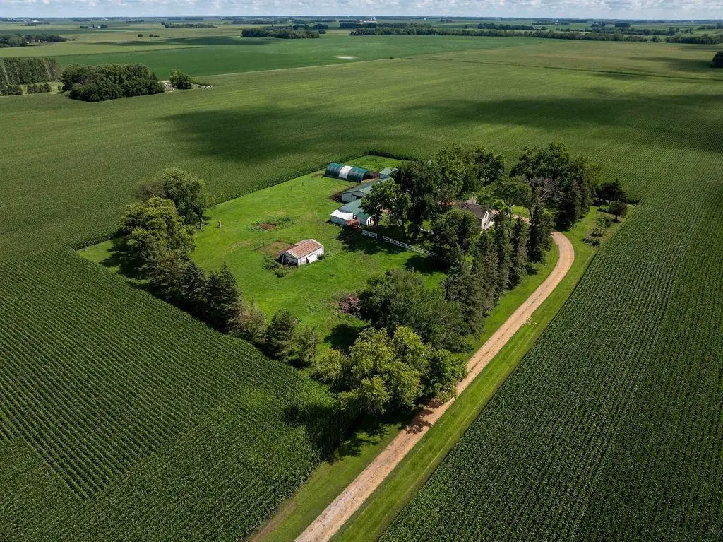 725 110th Street, Sherburn, MN 56171 - #1
