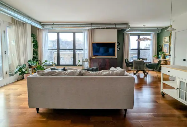 15 E Franklin Avenue #301, Minneapolis, MN 55404