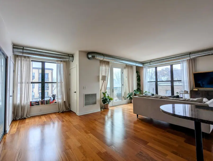 15 E Franklin Avenue #301, Minneapolis, MN 55404 - Image #3