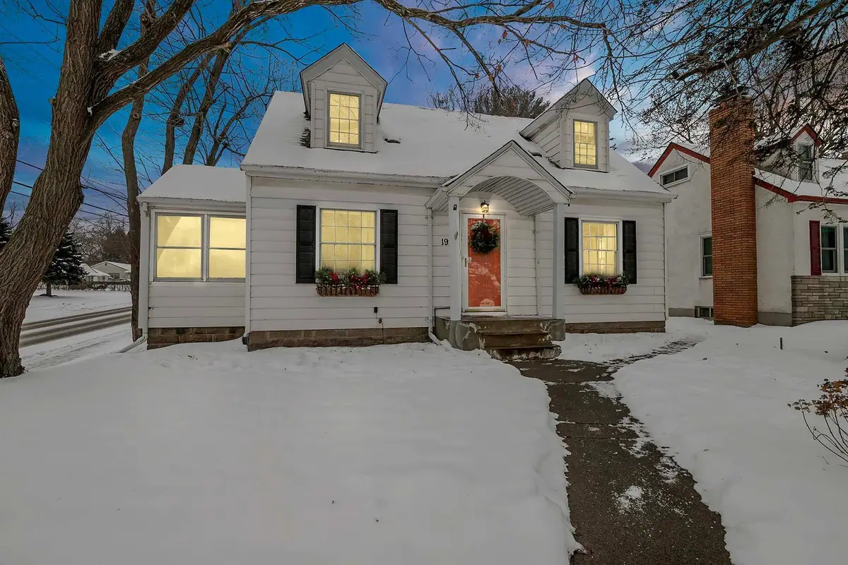 1926 Flandrau Street N, Maplewood, MN 55109 - Image #1