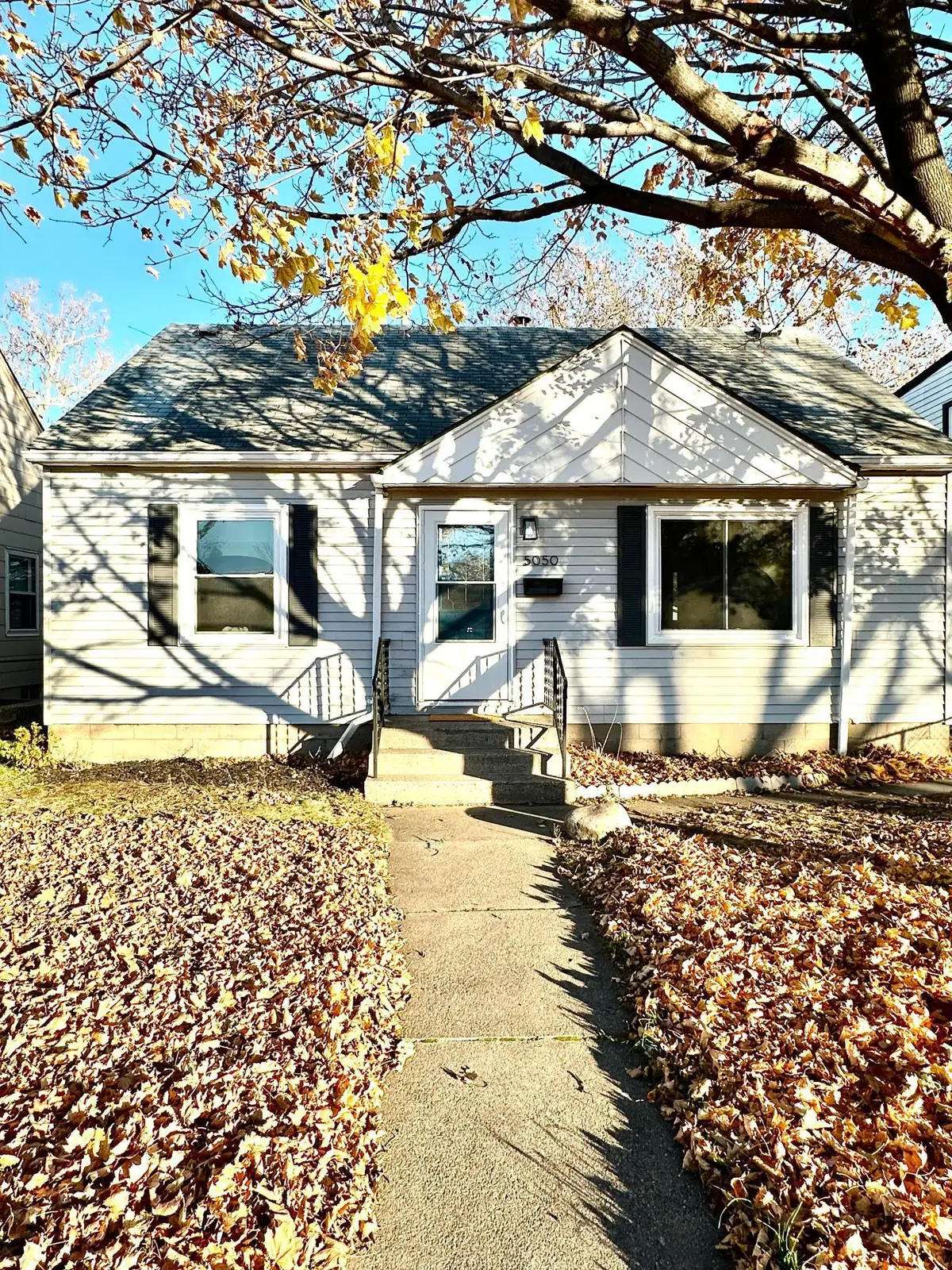 5050 Emerson Avenue N, Minneapolis, MN 55430 - Image #1