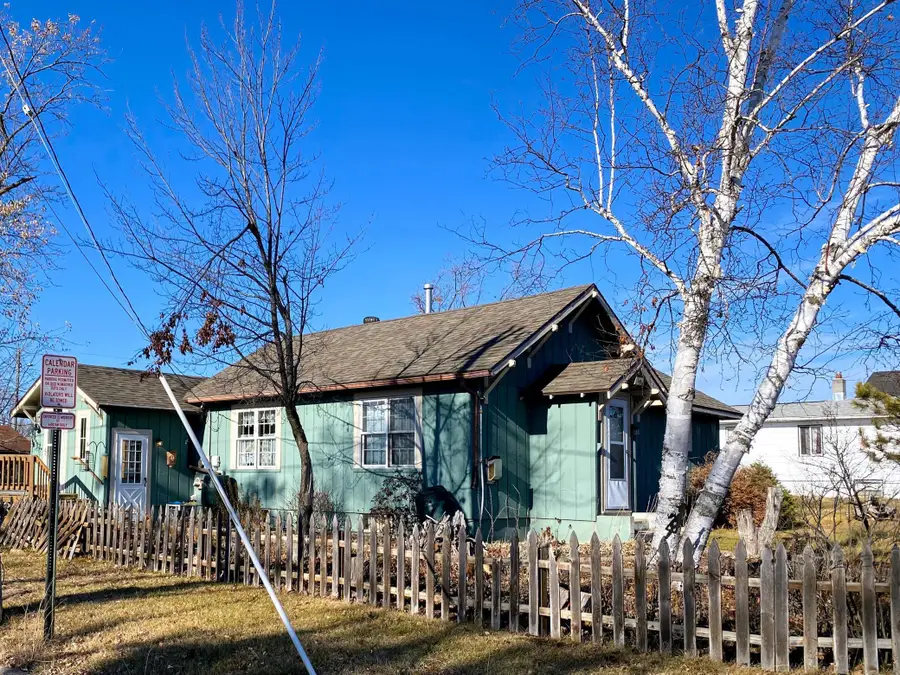 519 Pershing Avenue Se, Bemidji, MN 56601 - Image #2