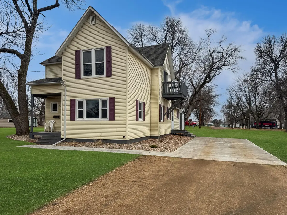 2819 24th Street, Slayton, MN 56172 - Image #1