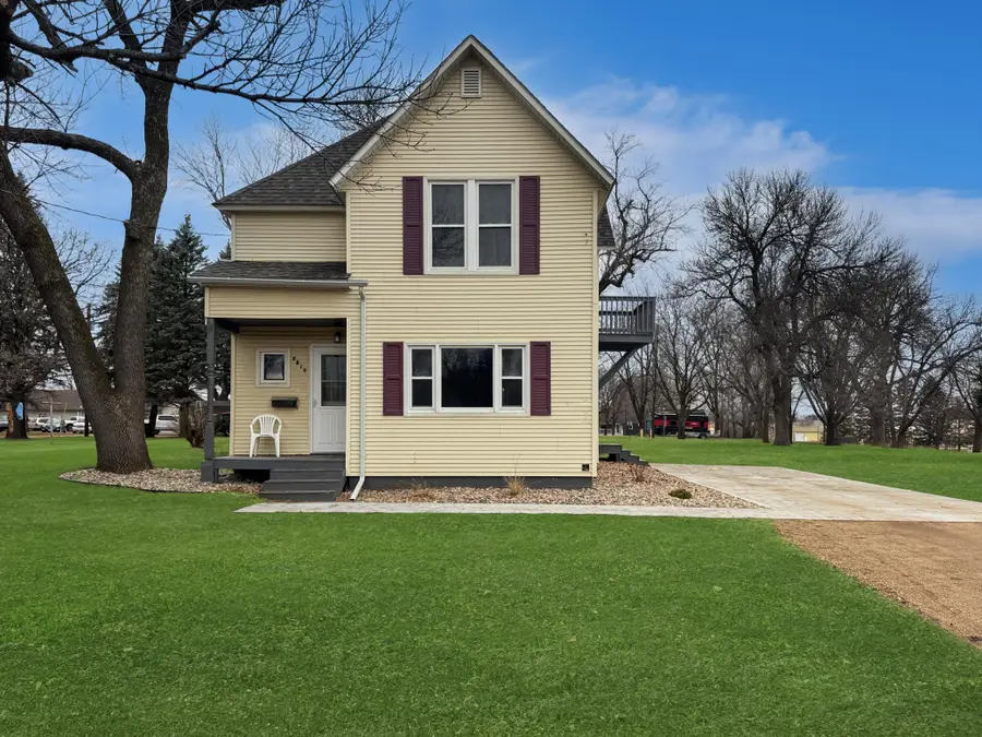 2819 24th Street, Slayton, MN 56172 - Image #2