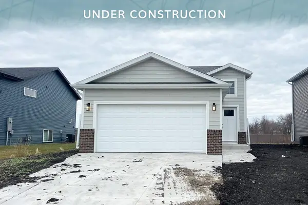 846 1 Avenue, Horace, ND 58047