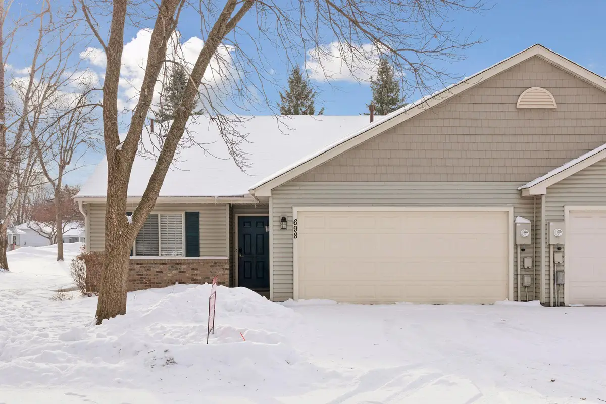 698 Monn Avenue, Vadnais Heights, MN 55127 - Image #1