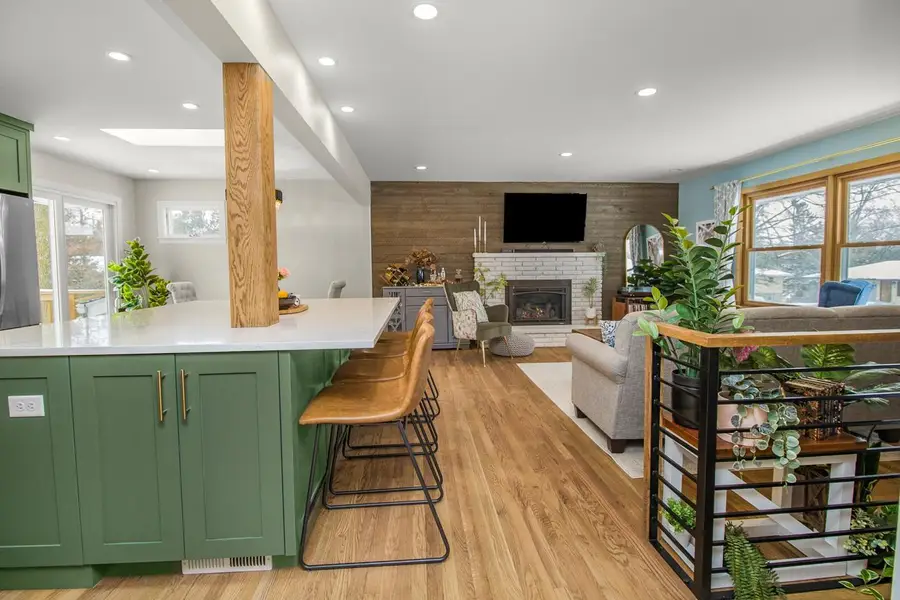 452 Terrace Drive, Roseville, MN 55113 - Image #3